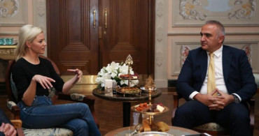Mehmet Nuri Ersoy Dünyaca Ünlü Film Yıldızını Ağırladı 
