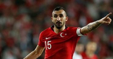 Mehmet Topal A Milli Takım Kadrosundan Çıkartıldı