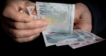 Memur ve emekli maaşı ne zaman yatacak, bayramdan önce ödenecek mi? Milyonların gözü hükümetten gelecek açıklamada