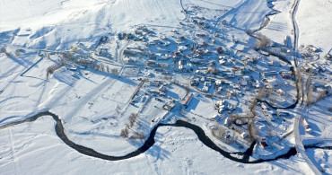 Menderesler, Kars'ta Hayvancılığa Destek Veriyor