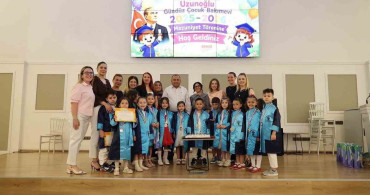 Merkezefendi'de miniklerin mezuniyet heyecanı