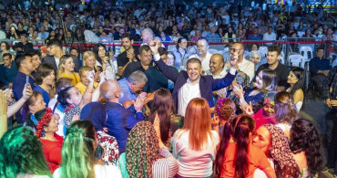 Mersin'de 7. Örtüaltı Üzüm Festivali Coşkusu
