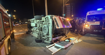 Mersin'de Ambulansa Çarpan Cipin Neden Olduğu Kaza Kamerada Görüntülendi
