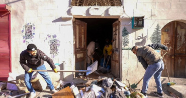 Mersin'de Dev Çöp Temizliği: 168 Ton Atık Çıkarıldı