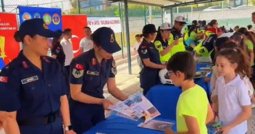 Mersin'de Jandarma'dan Öğrencilere Tanıtım Etkinliği