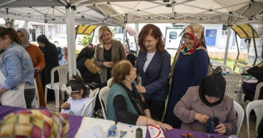 Mersin'de Kadınlar Üretimle Buluşuyor: 'Evimiz Atölye' Projesi