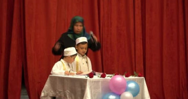 Mersin'de Miniklerin Duygu Dolu Performansı