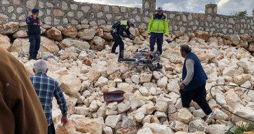 Mersin'de Motosiklet Kazası: 14 Yaşındaki Genç Hayatını Kaybetti