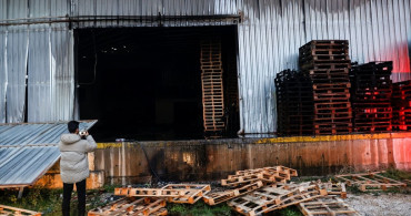 Mersin'de Narenciye Paketleme Fabrikasında Yangın