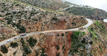 Mersin'deki Yol Çökmesi Onarımları Hızla Devam Ediyor