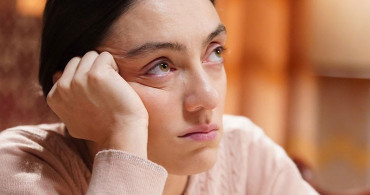 Merve Dizdar Makyajlı Haliyle Beğeni Topladı