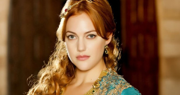 Meryem Uzerli Ve Kızının Sabah Dansı Sosyal Medyayı Salladı
