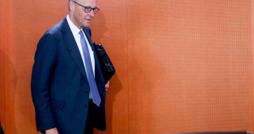 Merz'den İsrail'e Şiddet Uyarısı