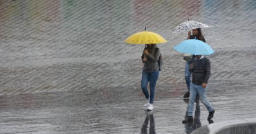 Meteoroloji Alarm Verdi! Fırtına ve Sağanak Geliyor