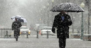 Meteoroloji o illerde yaşayanları uyardı: Sağanak yağış, kar ve fırtına için saat verildi