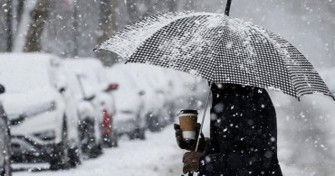 Meteoroloji'den 11 Şehir'e Şiddetli Fırtına ve Rüzgar Uyarısı!