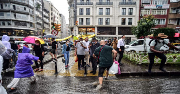 Meteoroloji’den 16 şehre sarı kodlu uyarı: Gök gürültülü sağanak yağış kapıda