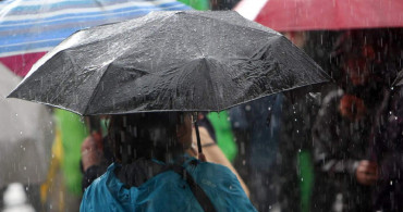 Meteorolojiden çok sayıda ile uyarı: Hafta sonunda kuvvetli yağış geliyor