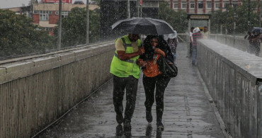 Meteoroloji’den İstanbul dahil çok sayıda ile uyarı: Türkiye genelinde gök gürültülü sağanak yağış yaşanacak