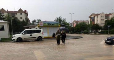 Meteoroloji'den Kuvvetli Yağış ve Dolu Uyarısı