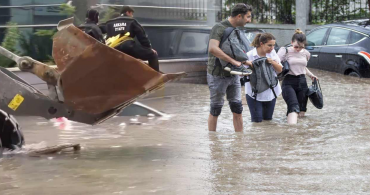 Meteorolojiden UYARI ÜSTÜNE UYARI: FIRTINALAR KOPACAK! O Şehir fırtına altında kalacak