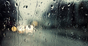 Meteoroloji'nin Uyarısı Sonrasında Beylikdüzü ve Esenyurt'ta Sağanak Etkili Oldu