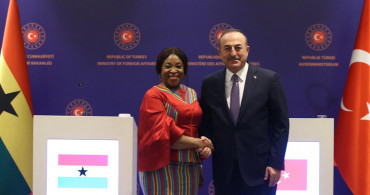 Mevlüt Çavuşoğlu Ganalı Mevkidaşı İle Görüştü