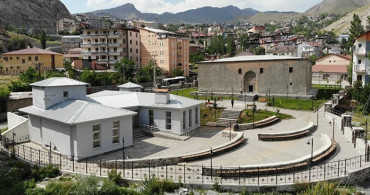 Meydan Medresesi'nde Ücretli Çekim Dönemi Başladı