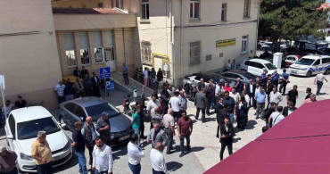 MHP Sivrihisar İlçe Başkanlığı’nın yeni hizmet binası açıldı
