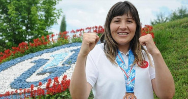 Milli Boksör Şennur Demir: ‘Olimpiyat Hayalim Yıkılmadı, Sadece Ertelendi’