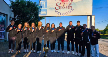 Milli Boksörlerden Sırbistan'da 12 Madalya