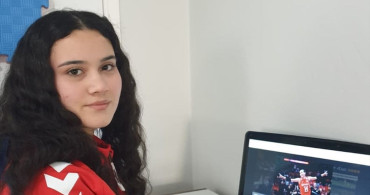 Milli Dartçı Zehra Gemi, Anadolu Ajansı'nın Yılın Kareleri Oylamasında