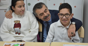 Milli Eğitim Bakanı Artvin'de Öğrencilerle Buluştu