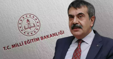 Milli Eğitim Bakanlığı aileleri de ilgilendiren müfredat değişikliğine gitti! Yeni nesil gençler için çok önemli kararlar alındı!