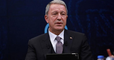 Milli Savunma Bakanı Hulusi Akar Fransız Mevkidaşıyla Görüştü