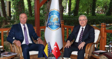 Milli Savunma Bakanı Yaşar Güler, Bosna Hersekli Mevkidaşı ile Görüştü