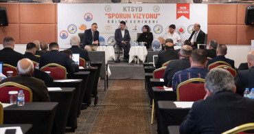 Milli Sporcular 'Sporun Vizyonu' Eğitim Seminerinde Buluştu