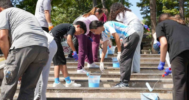 Minik ellerden Babasultan Parkı’na renkli dokunuş