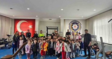 Minik Öğrenciler Polislik Mesleğini Öğrendi