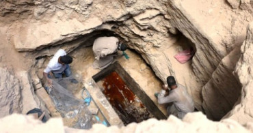 Mısır'da Bulunan 2 Bin 500 Yıllık Lahit Heyecan Yarattı