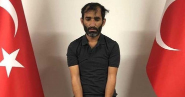 MİT'ten nefes kesen operasyon! Binbaşı Arslan Kulaksız'ın şehit edildiği 2015'teki saldırının faili PKK'lı Savaş Çelik, yakalanarak Türkiye’ye getirildi.