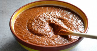 Mole Sosu Nasıl Yapılır? Mole Sosu Tarifi