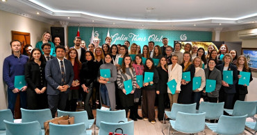 Moskova'da Türkçe Kursunu Tamlayanlara Sertifika Töreni