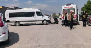 Motosiklet Kazası: Baba ve Kızı Yaralandı