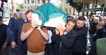 Motosiklet Kazasında Hayatını Kaybeden Genç Kız Toprağa Verildi