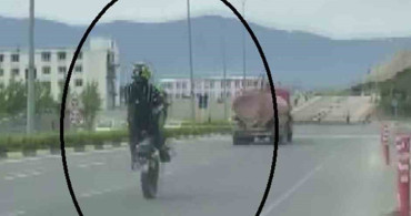 Motosiklet Sürücüsüne 69 Bin TL Ceza: Akrobatik Şov Trafiği Tehdit Ediyor