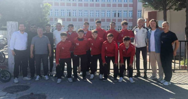 Moymul ortaokulu futsal takımı Türkiye’nin en iyi 8 takımı arasında