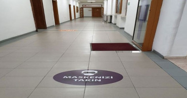 MSB karargahlarına Kovid-19 ile İlgili Uyarı Etiketleri Yerleştirildi