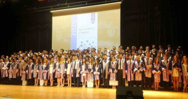 MSKÜ Tıp Fakültesi'nde 187 genç hekim meslek hayatına adım attı