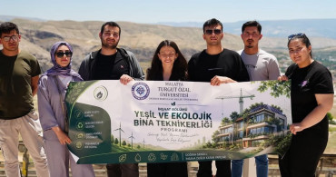 MTÜ öğrencileri Darende’de güneş enerjisi sistemini inceledi